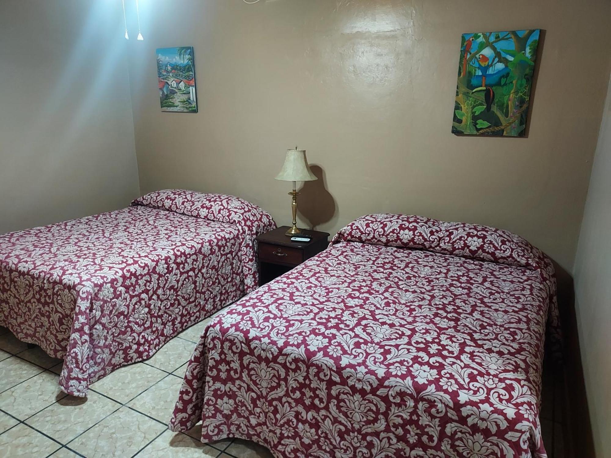 Hotel La Escalinata Copán エクステリア 写真